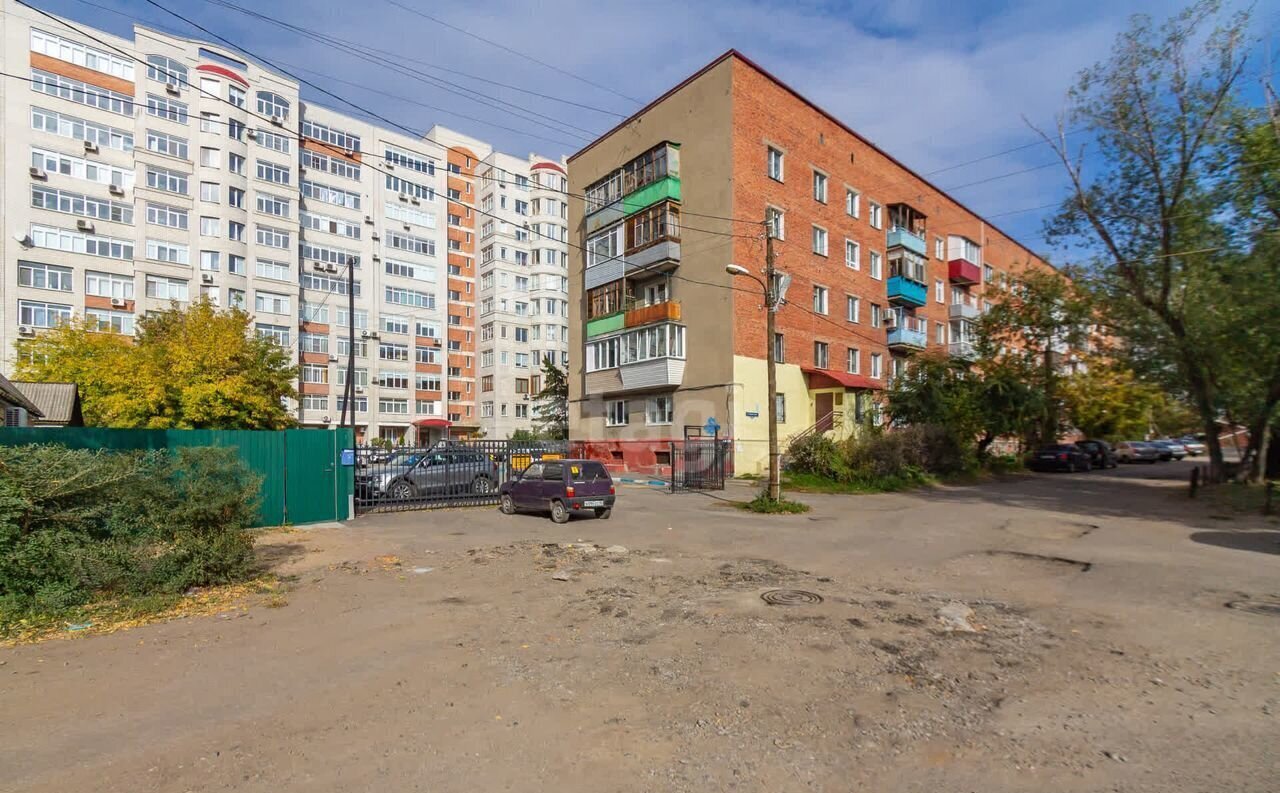 квартира г Омск р-н Октябрьский ул. Сергея Лазо, 155 фото 30