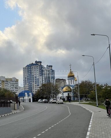 квартира р-н Южный Вербовая ул., 11А фото