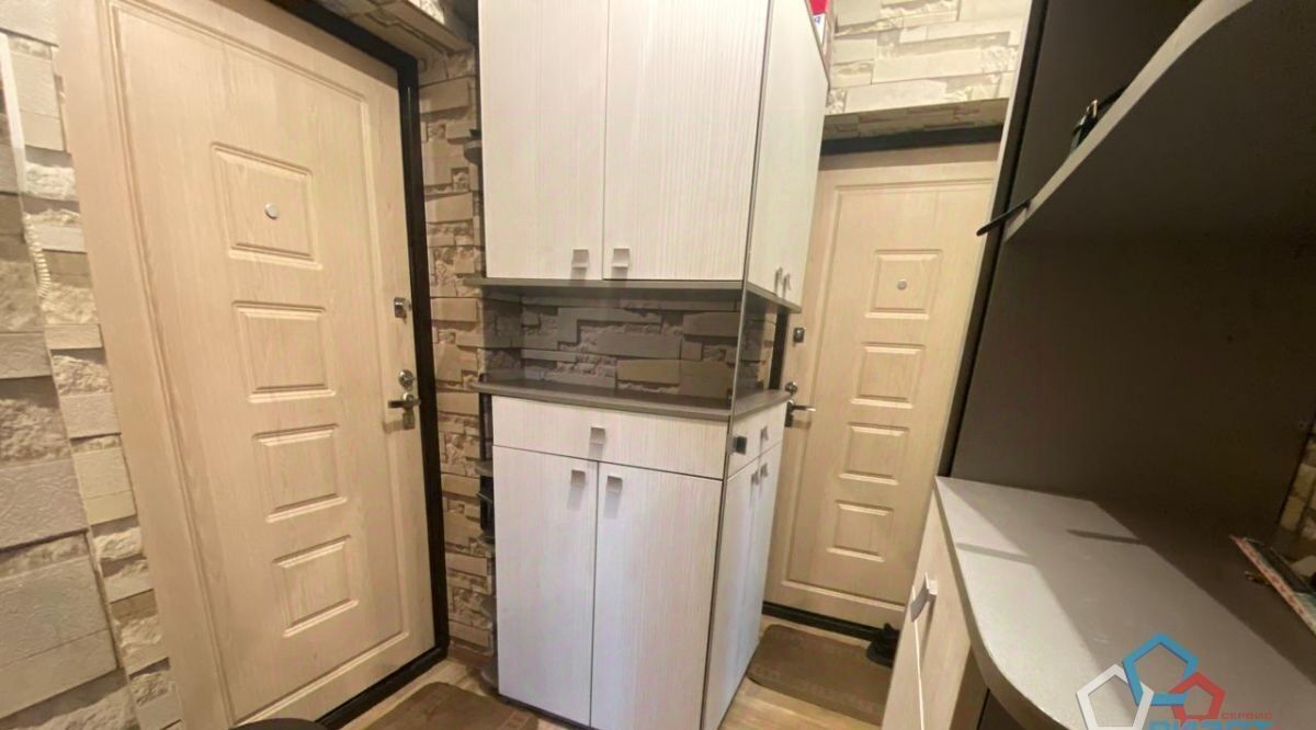 квартира г Омск р-н Центральный пр-кт Карла Маркса 36к/1 фото 8