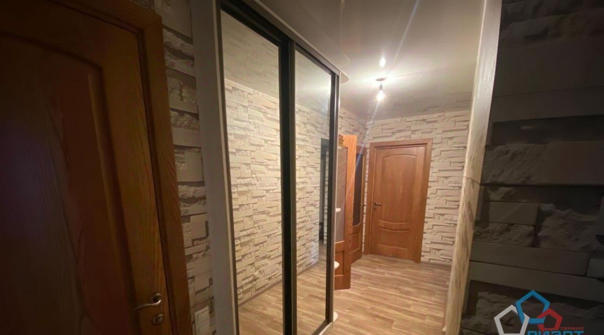 квартира г Омск р-н Центральный пр-кт Карла Маркса 36к/1 фото 16