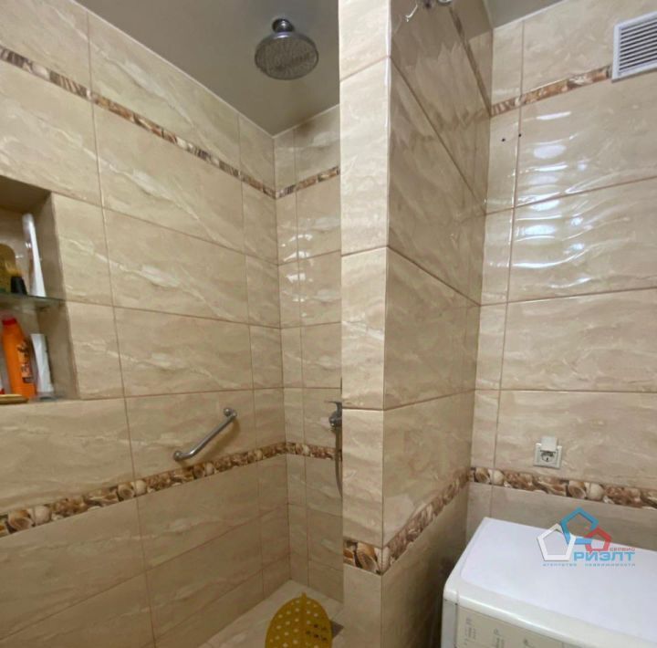 квартира г Омск р-н Центральный пр-кт Карла Маркса 36к/1 фото 19