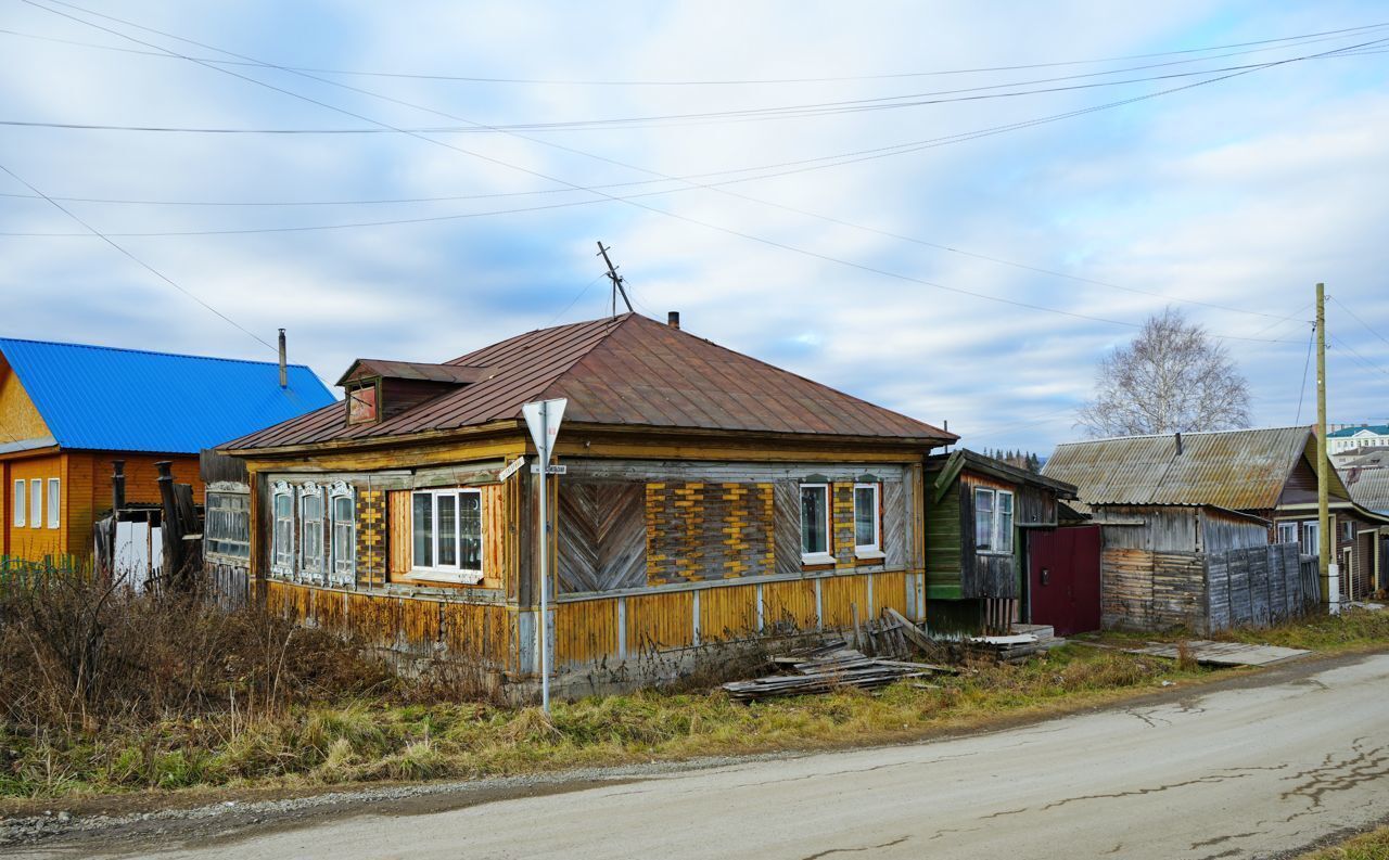 дом р-н Нязепетровский г Нязепетровск ул Комсомольская фото 1