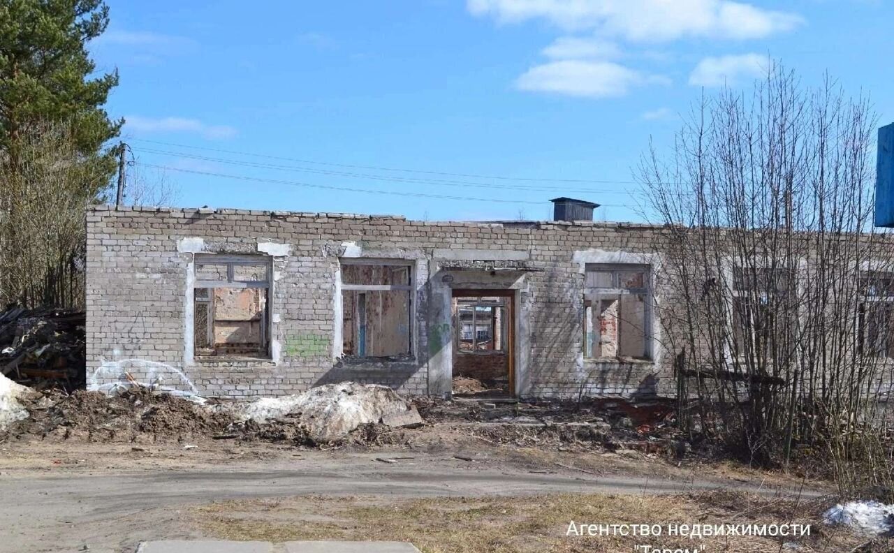 офис р-н Устьянский д Юрятинская Шангальское, 8Б, муниципальное образование, Октябрьский фото 2