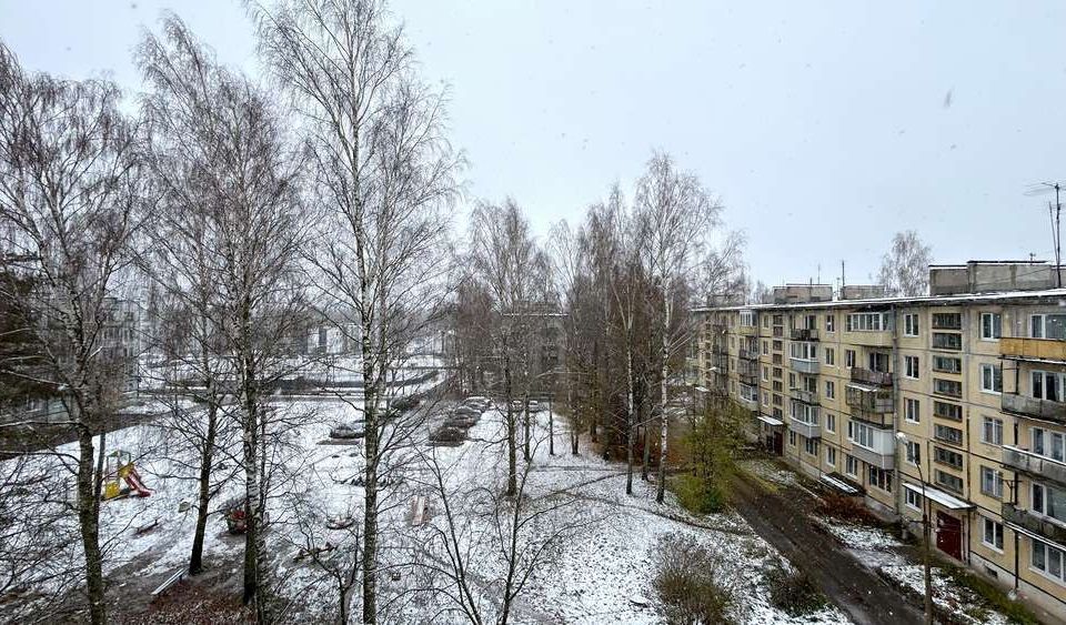 квартира р-н Гатчинский городской посёлок Сиверский, улица Военный Городок, 38 фото 5