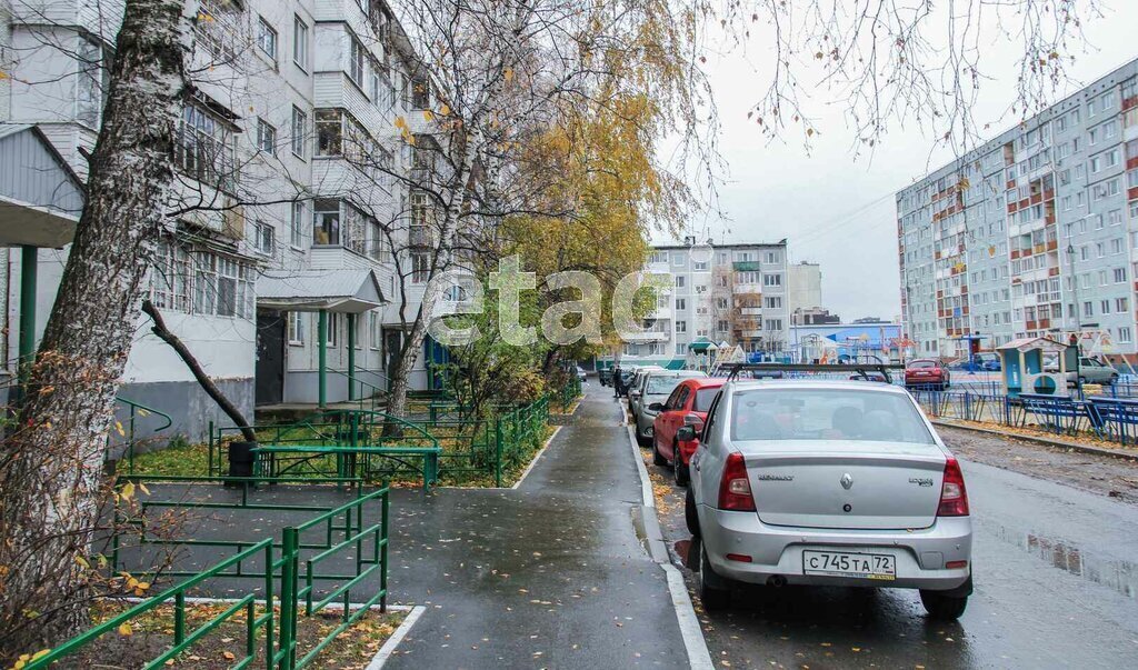 квартира г Тобольск р-н мкр 8 20 фото 15