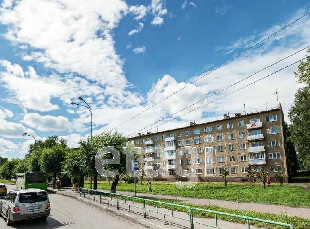 квартира г Новокузнецк р-н Орджоникидзевский ул Новаторов 13 фото 16