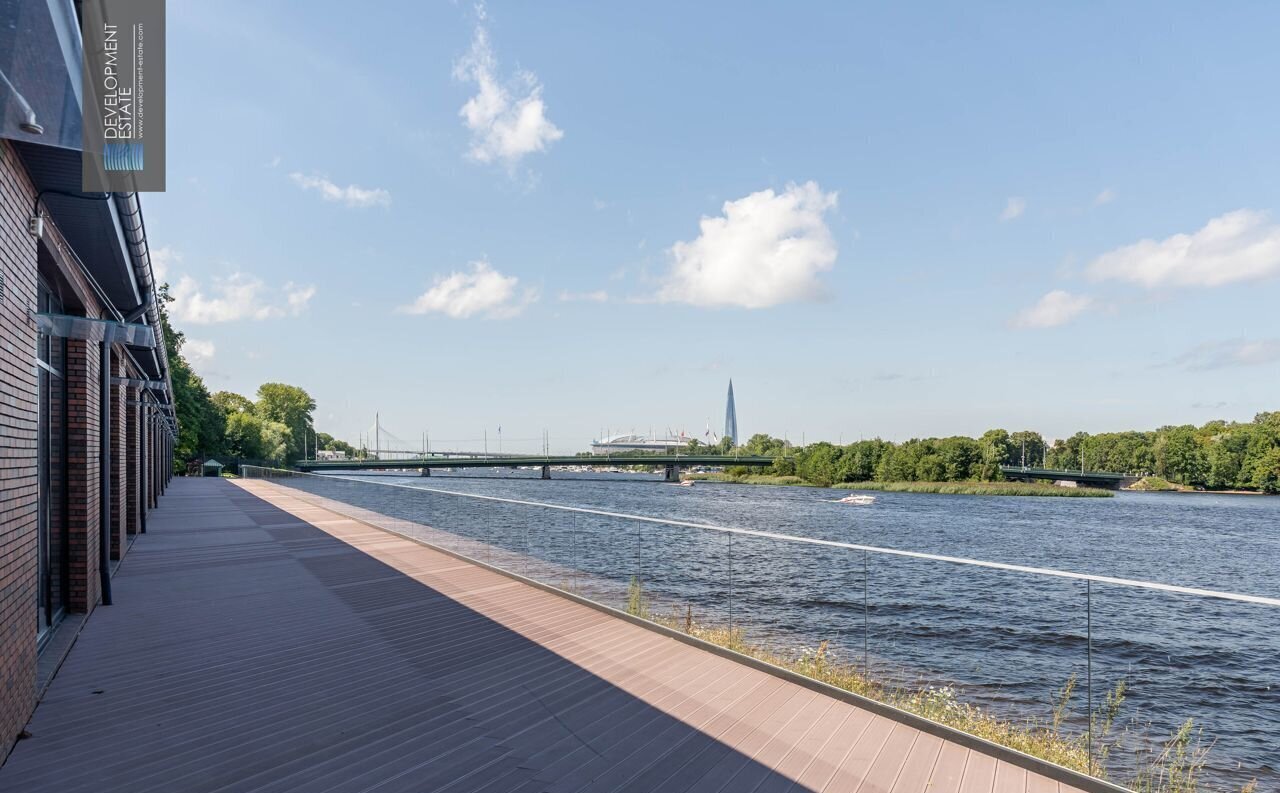 квартира г Санкт-Петербург метро Крестовский Остров пр-кт Петровский 11к/3 фото 13