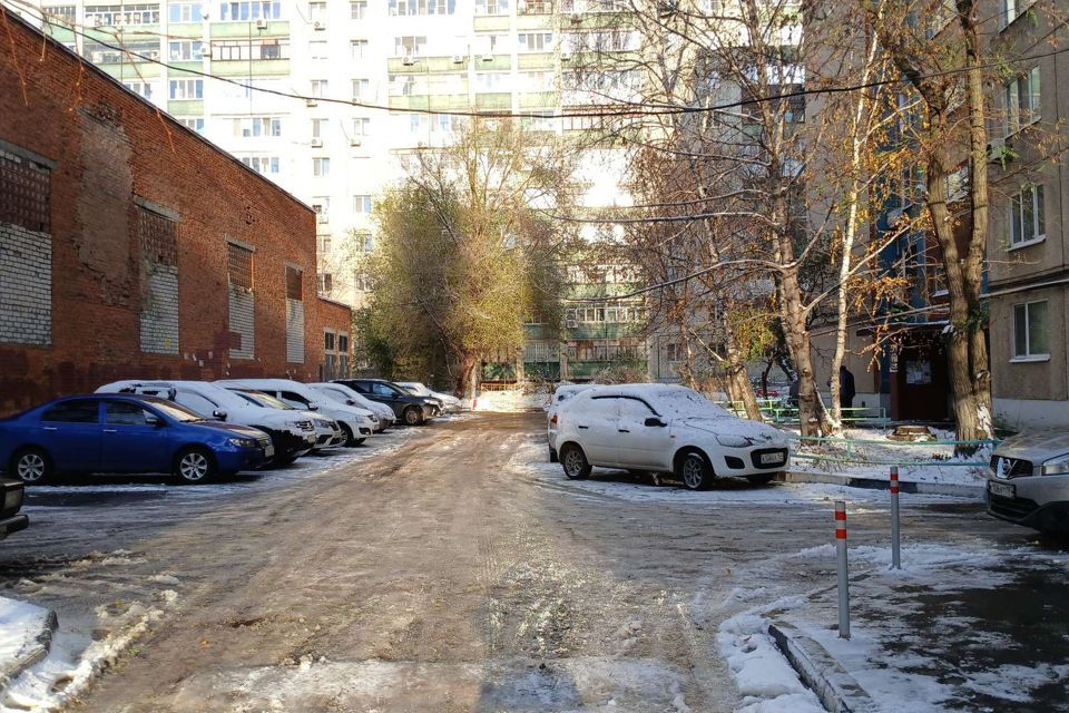 квартира г Саратов р-н Заводской ул Томская 12 Саратов городской округ фото 4