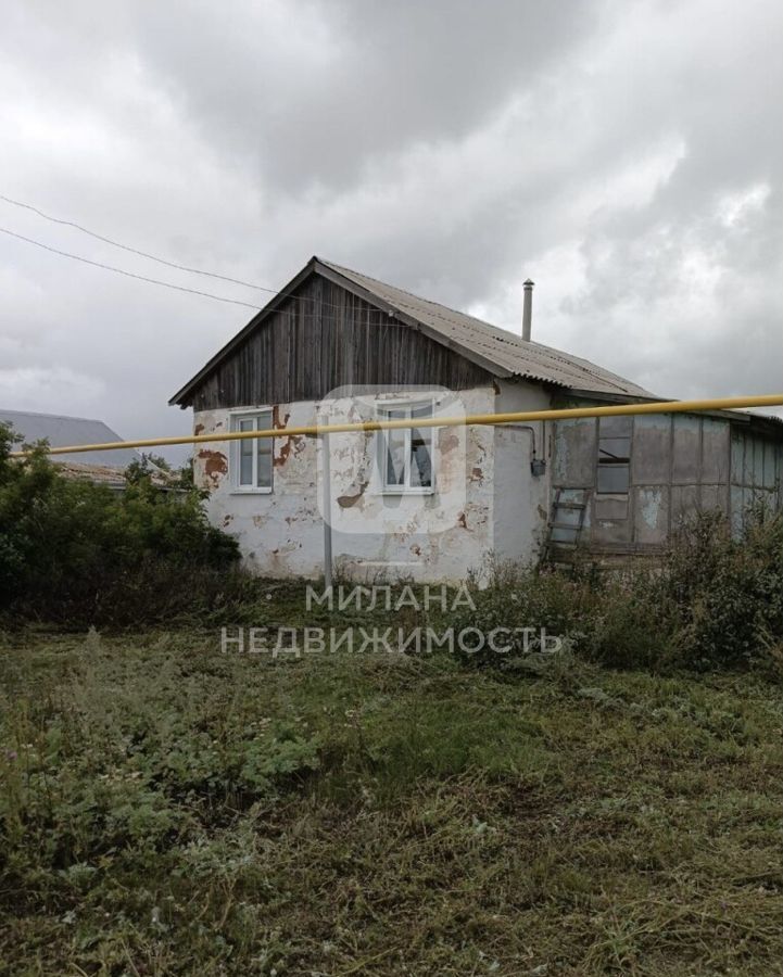 дом р-н Александровский п Дмитриевка ул Центральная 9 сельсовет, Александровка, Марксовский фото 1