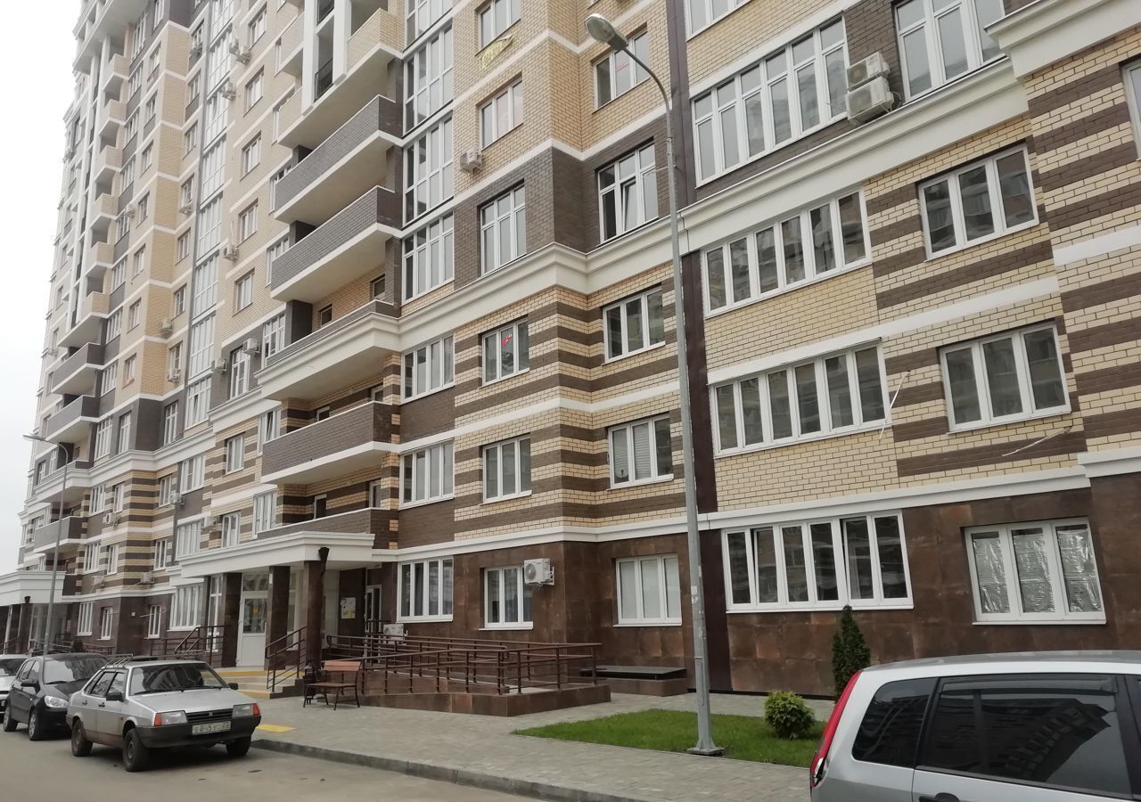 квартира г Краснодар р-н Прикубанский ул им. Мурата Ахеджака 12 корп. 10 фото 9