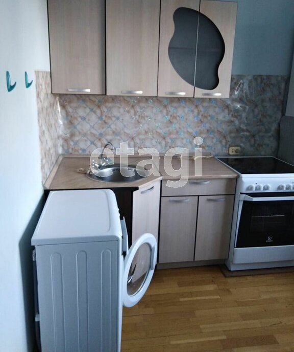 квартира г Тюмень ул Уральская 53к/2 фото 2