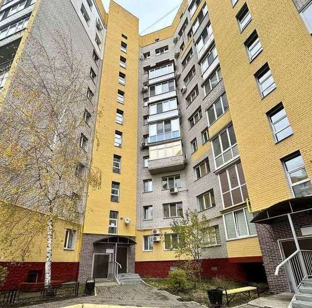 квартира г Брянск р-н Советский ул Ромашина 58к/2 фото 3