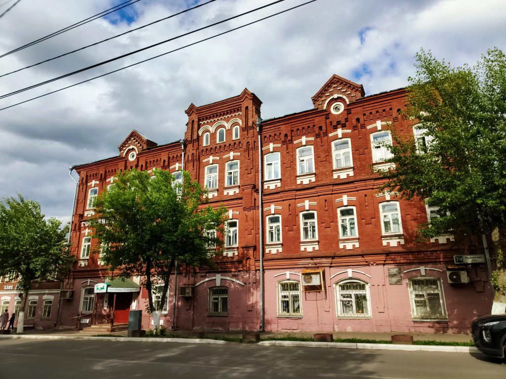 гостиницу г Киров р-н Первомайский фото 4