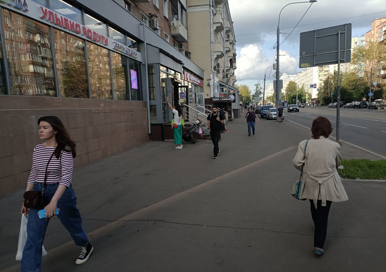 свободного назначения г Москва метро Первомайская ул Первомайская 87 фото 2