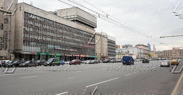 метро Парк культуры б-р Зубовский 17с/1 фото