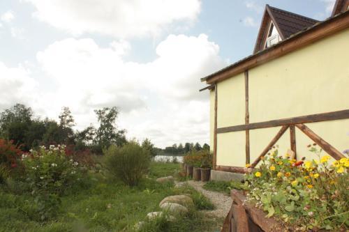 гостиницу р-н Бокситогорский п Заборье 1, Perviy Ozerniy Pereulok, Village Zabor ye, Rudnyanskiy Raion фото 7