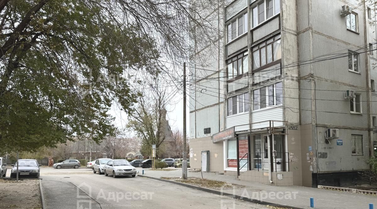 квартира г Волгоград р-н Тракторозаводский ул им. Кастерина 2 фото 12