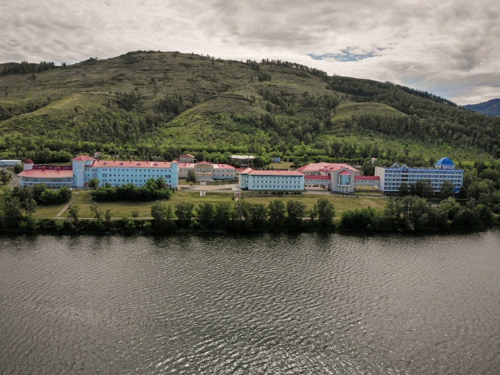 гостиницу р-н Кузнецкий Тарлаковский сельсовет Центральная улица, 1/1 фото 27