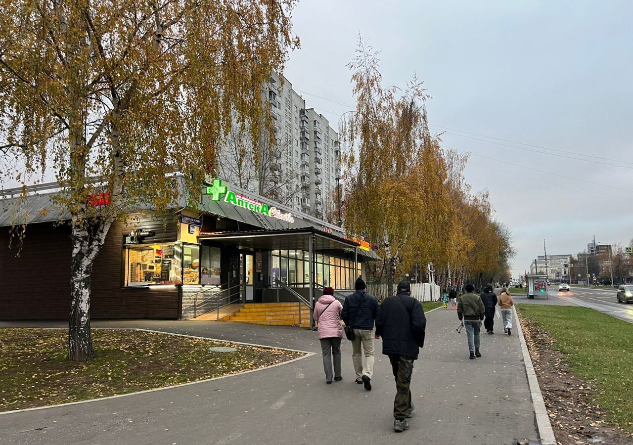 торговое помещение г Москва метро Домодедовская ул Генерала Белова 1/8 муниципальный округ Орехово-Борисово Северное фото 1