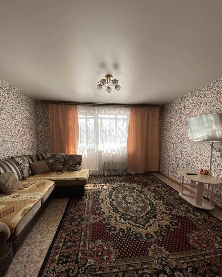 квартира г Белово 3-й мкр-н, 5 фото 1