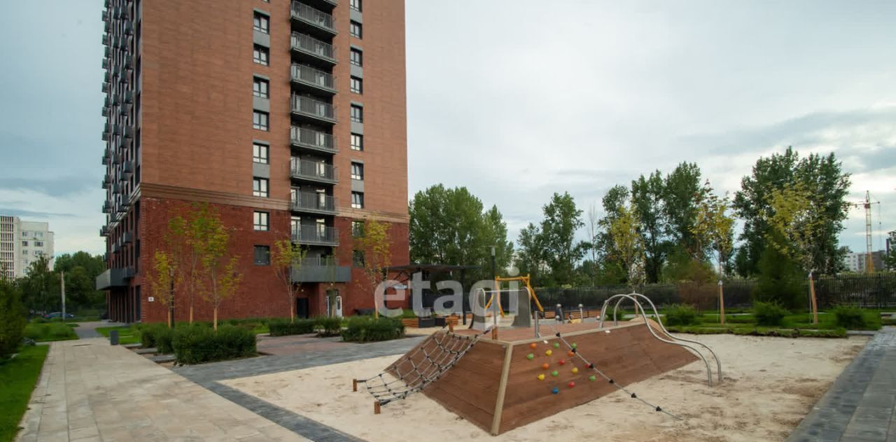 квартира г Ульяновск р-н Заволжский пр-кт Генерала Тюленева 32к/2 фото 6