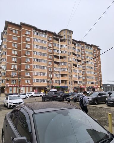 р-н Прикубанский ЖК «Краснодар» ул. имени В. М. Комарова, 21/1к 6 фото