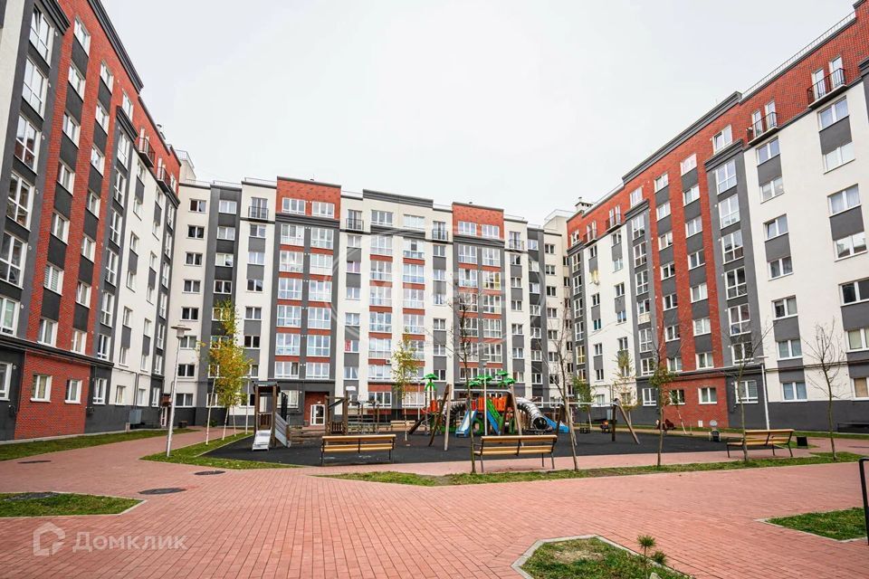 квартира г Калининград ул Коммунистическая 24 Калининград городской округ фото 1