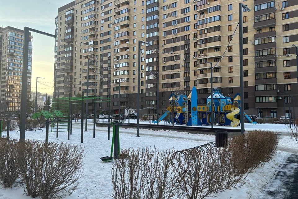 квартира г Тюмень ул Тимофея Чаркова 81/2 Тюмень городской округ фото 1