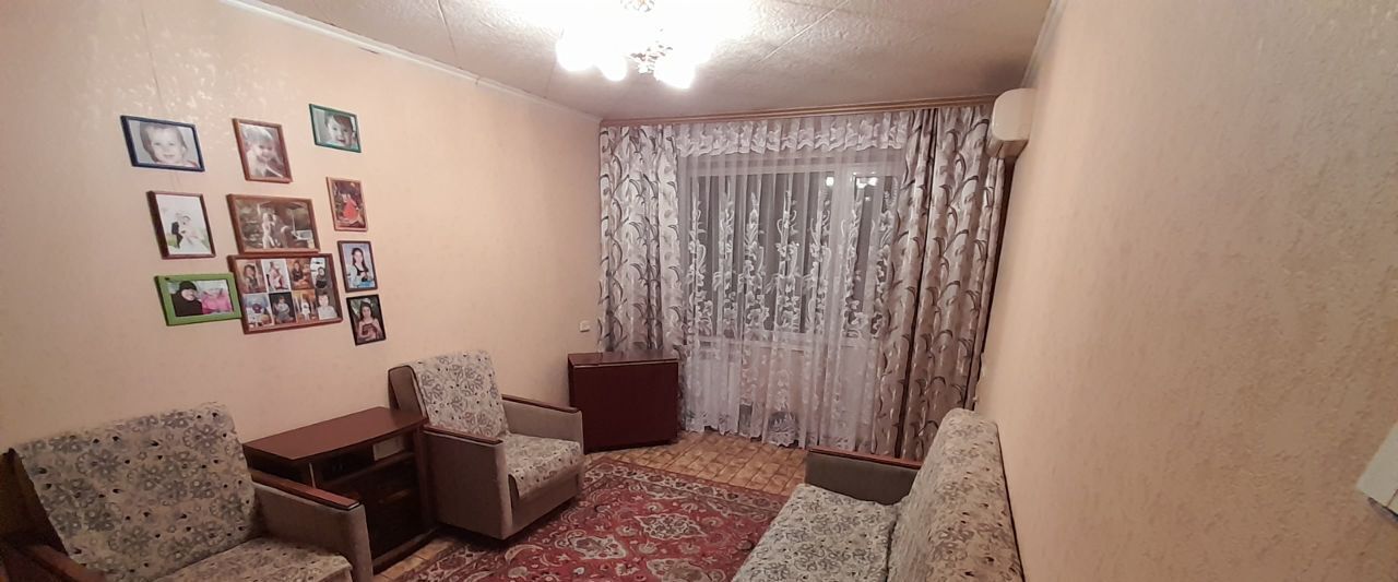 квартира г Тольятти р-н Автозаводский б-р Баумана 6 1-й кв-л фото 1