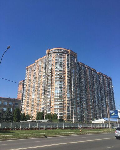 квартира р-н Прикубанский ул Российская 79/3к 1 фото