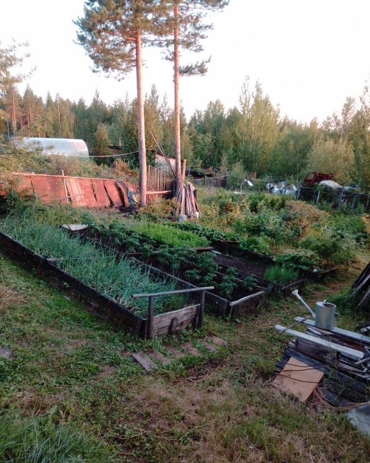 гараж у Алданский п Нижний Куранах городское поселение Нижний Куранах фото 3