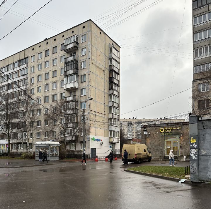 торговое помещение г Санкт-Петербург метро Проспект Просвещения пр-кт Энгельса 143к/1 округ Сергиевское фото 2