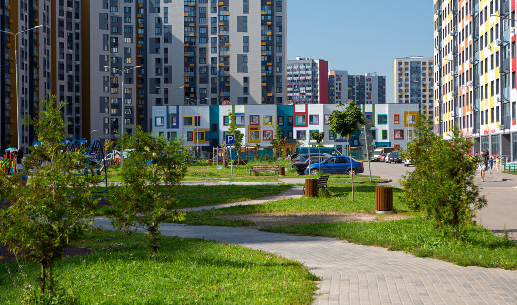 квартира г Домодедово улица Современников, 6, Подольск фото 12