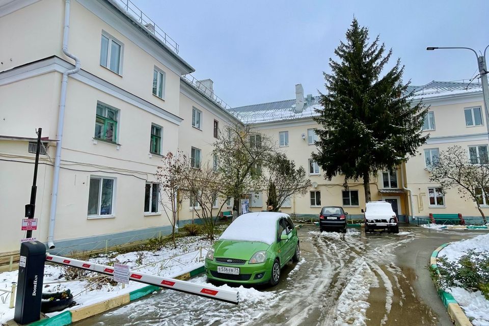 квартира р-н Новомосковский г Новомосковск ул Дзержинского ул Присягина 8 муниципальное образование Новомосковск фото 1