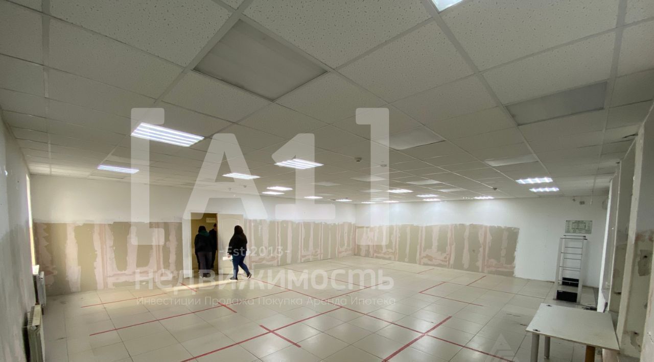 торговое помещение г Челябинск р-н Калининский ул Чичерина 27 фото 3