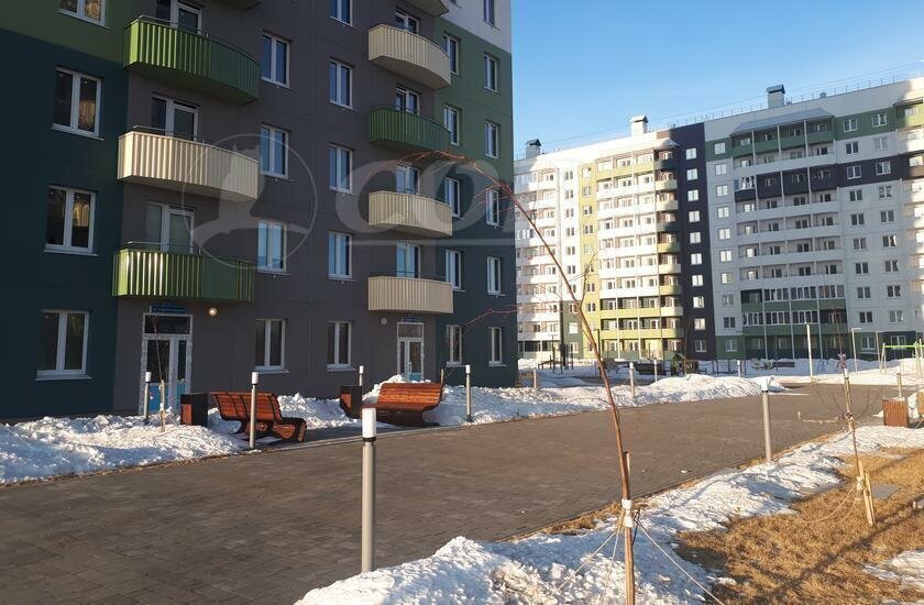 квартира г Тюмень ул Героев космоса 11 фото 1