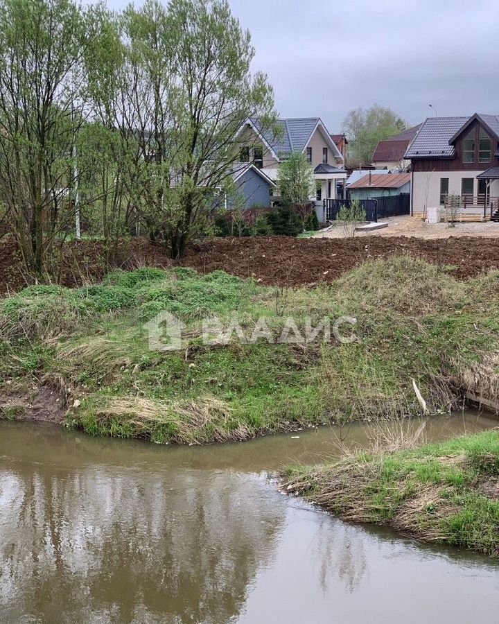 земля направление Курское (юг) ш Калужское 9747 км, Краснопахорский р-н, 56, Москва, п Краснопахорское, д. Красная Пахра, Троицк, Троицкий административный округ фото 1