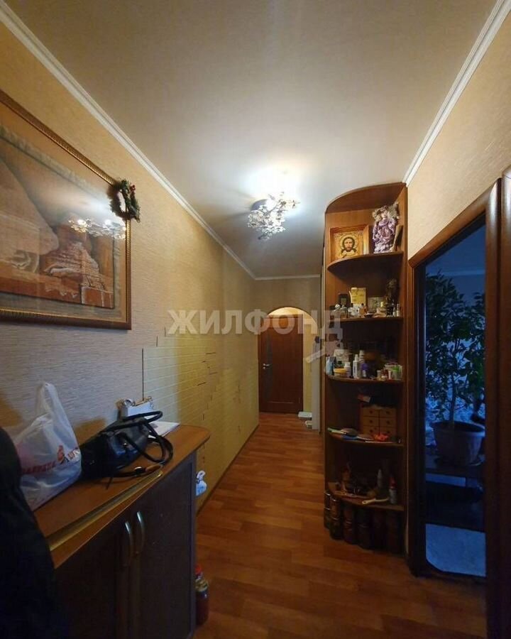 квартира г Тольятти р-н Автозаводский 21 квартал ш Южное 19 фото 4