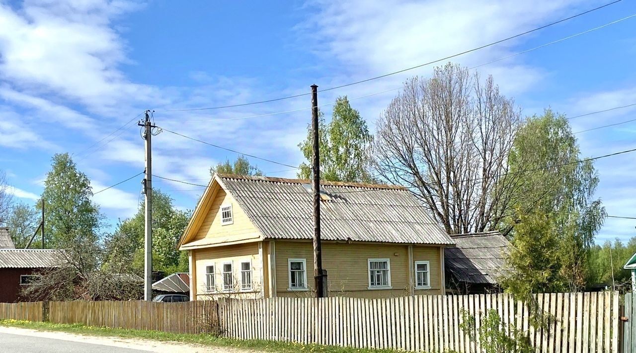 дом р-н Тихвинский п Сарка ул Молодежная Тихвинское городское поселение фото 1