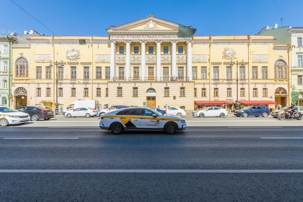 квартира г Санкт-Петербург пр-кт Невский 84/86 округ Литейный фото 1