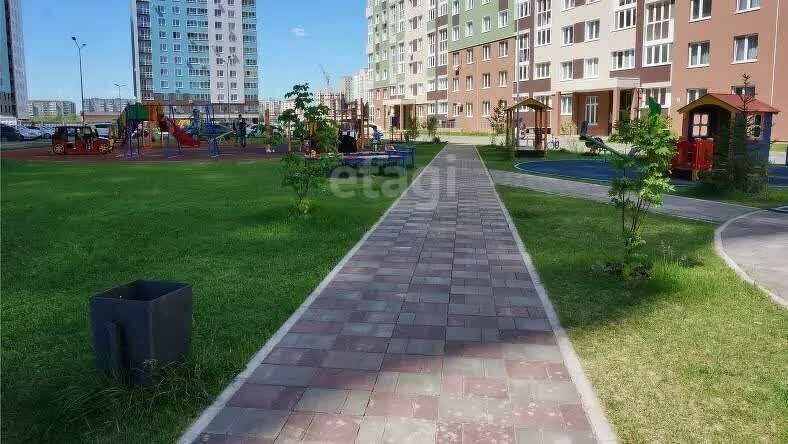 квартира г Омск ул 70 лет Октября 2 фото 3