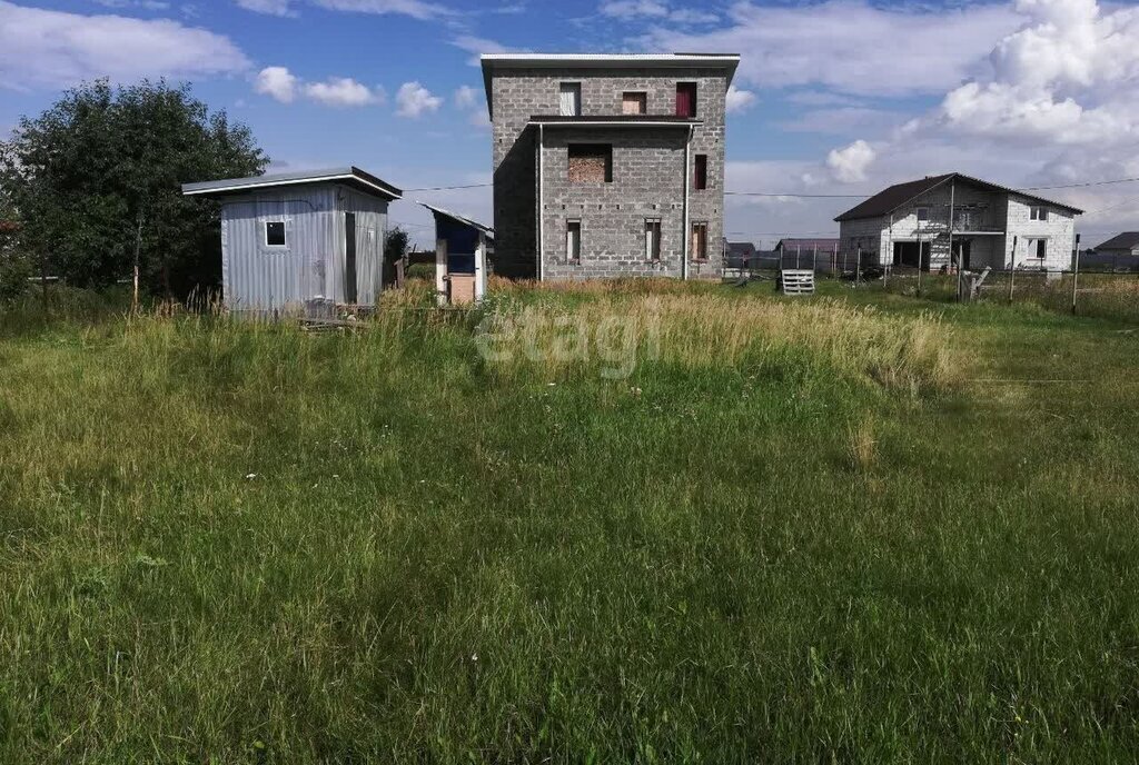 дом Салютная улица, посёлок Петровский фото 3