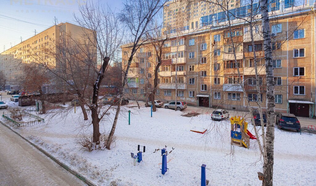 квартира г Новосибирск метро Площадь Гарина-Михайловского ул Челюскинцев 8 фото 6