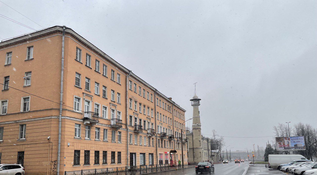 торговое помещение г Санкт-Петербург метро Новочеркасская пр-кт Большеохтинский 5/10к 1 фото 3