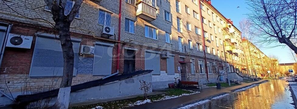 квартира г Тюмень ул Мельникайте 97 фото 2