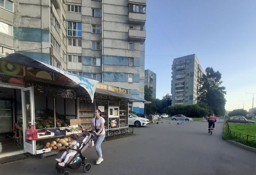 торговое помещение г Санкт-Петербург р-н Красногвардейский пр-кт Наставников 17 округ Пороховые фото 3