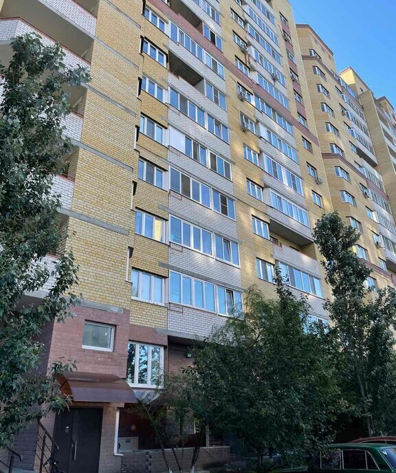 квартира г Тюмень ул Мельникайте 142а фото 18