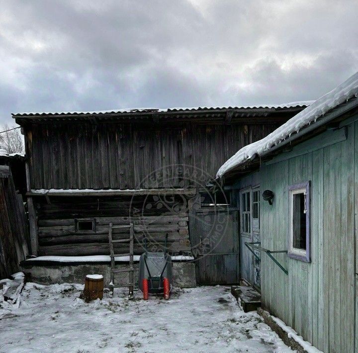 дом г Березовский п Монетный ул Октябрьская 27 фото 7