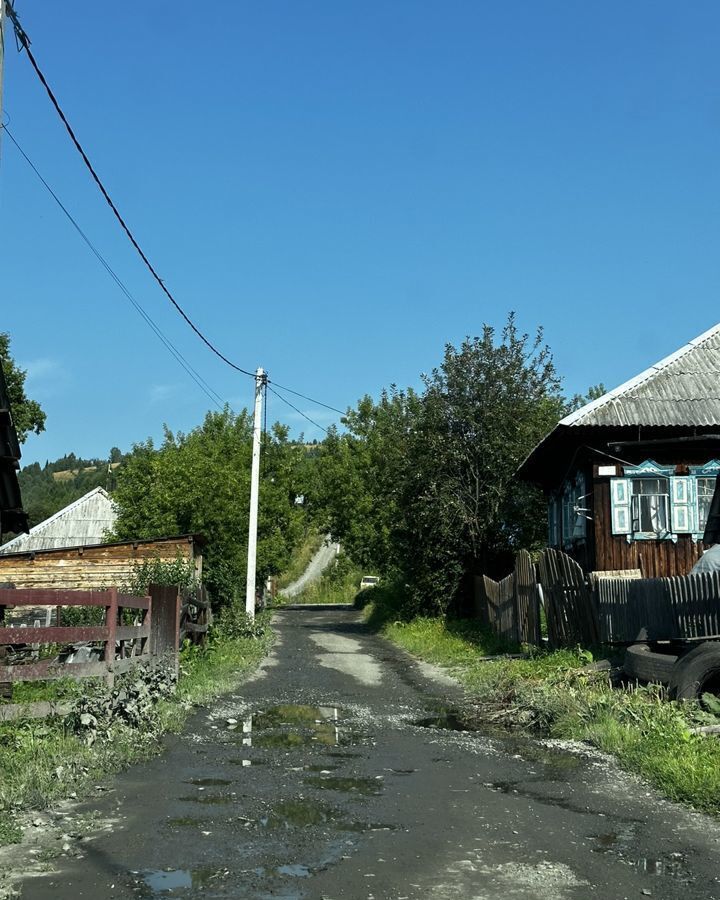 дом р-н Таштагольский пгт Темиртау ул Ленина 23 Темиртауское городское поселение фото 8