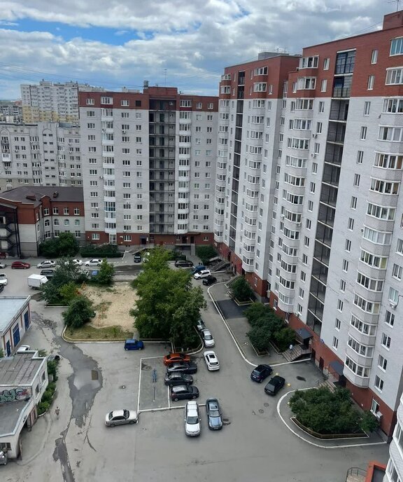 квартира г Тюмень ул 50 лет ВЛКСМ 13к/1 фото 21